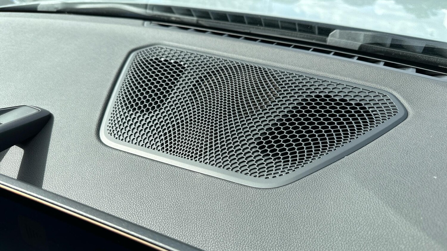 Used BMW 2 Series 2025 for sale - 77852895: Photo 29