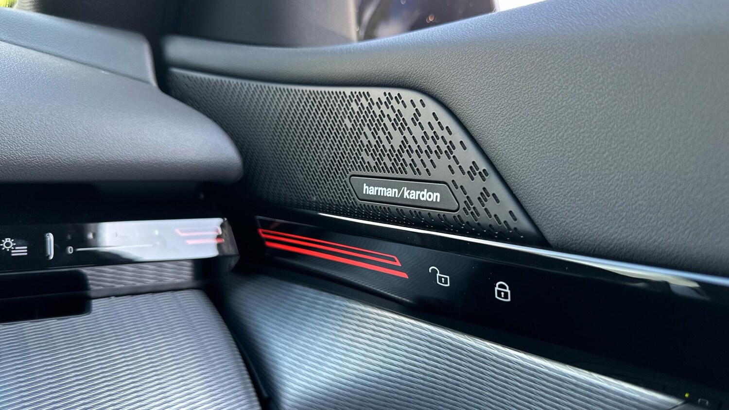 Used BMW 5 Series 2025 for sale - 77604796: Photo 20