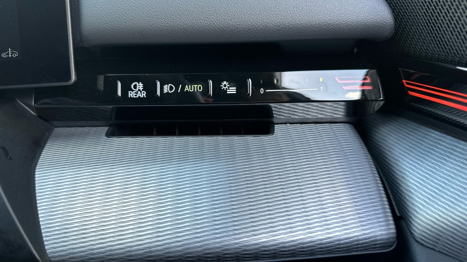 Used BMW 5 Series 2025 for sale - 77604796: Photo 36