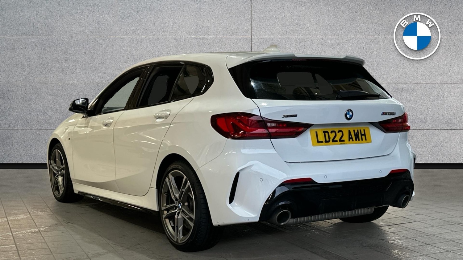 Used BMW 1 Series 2022 for sale - 77604732: Photo 2