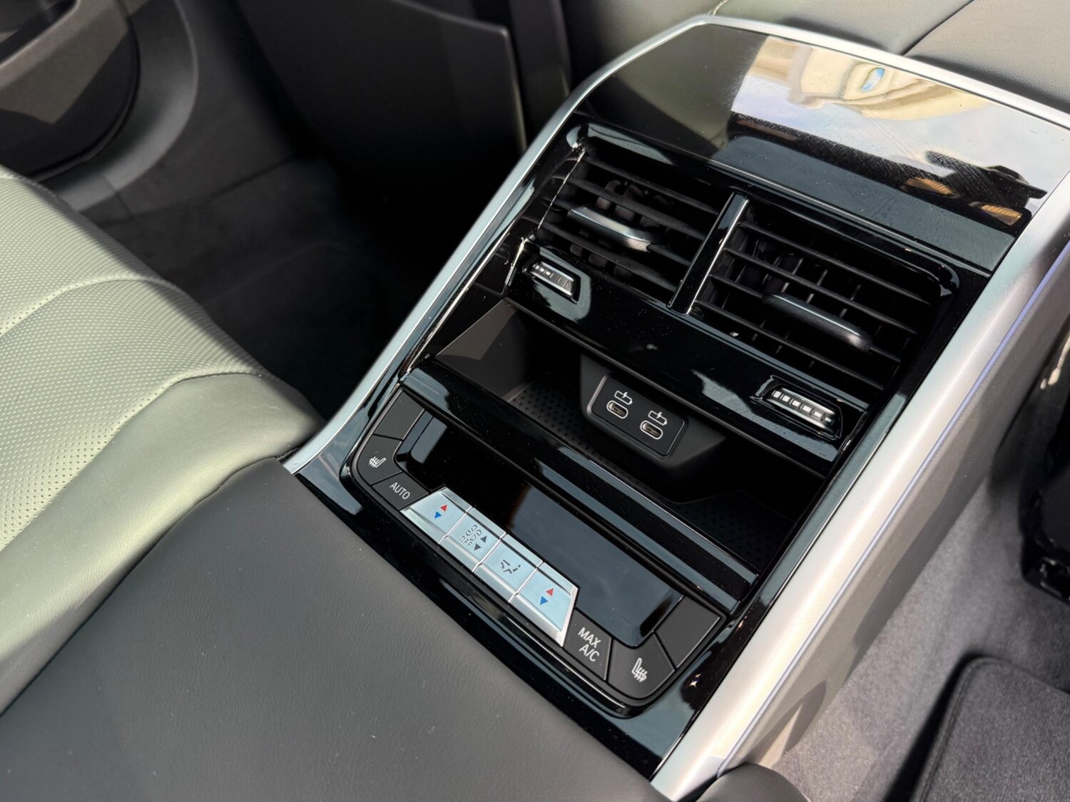 Used BMW 8 Series 2025 for sale - 77604761: Photo 10