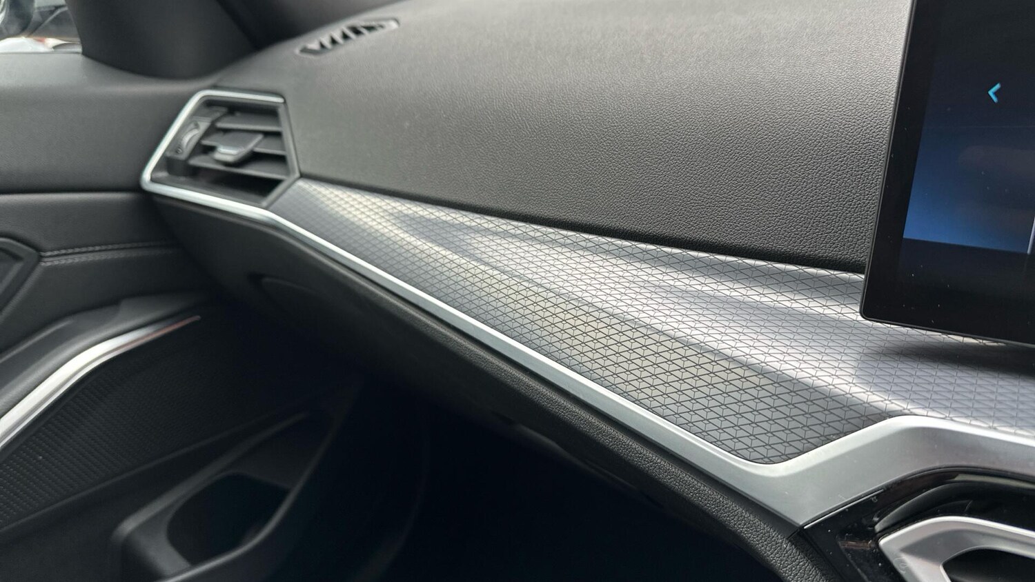 Used BMW 3 Series for sale - 77924854: Photo 38