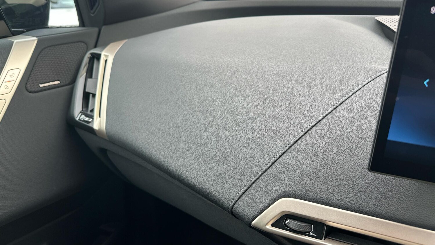 Used BMW iX for sale - 77696853: Photo 38