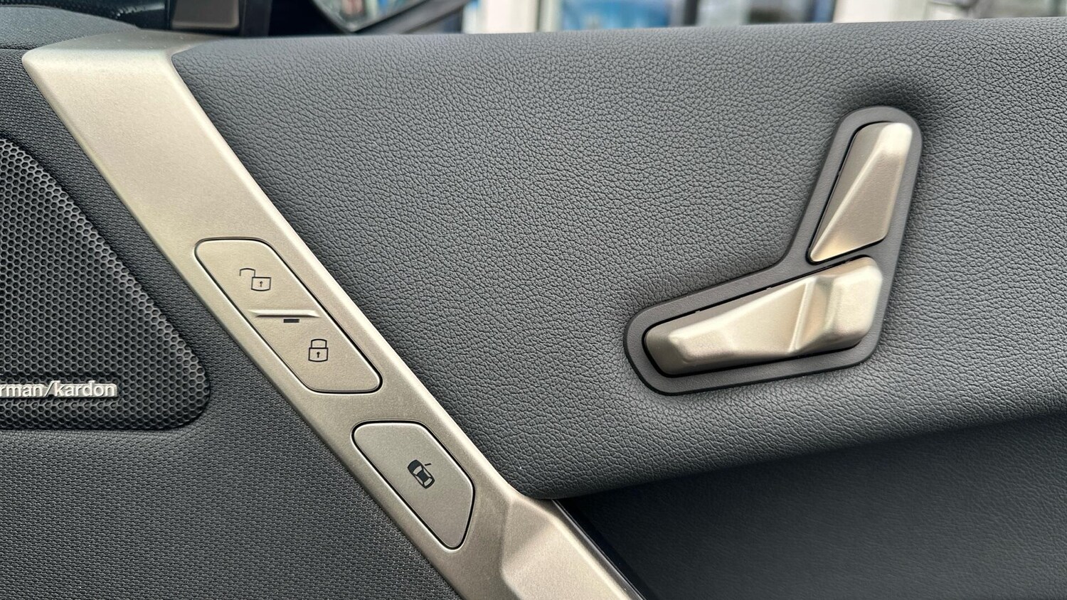 Used BMW iX for sale - 77696853: Photo 42