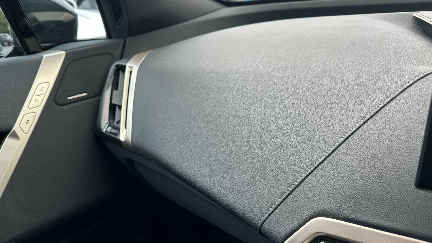 Used BMW iX for sale - 77769086: Photo 37