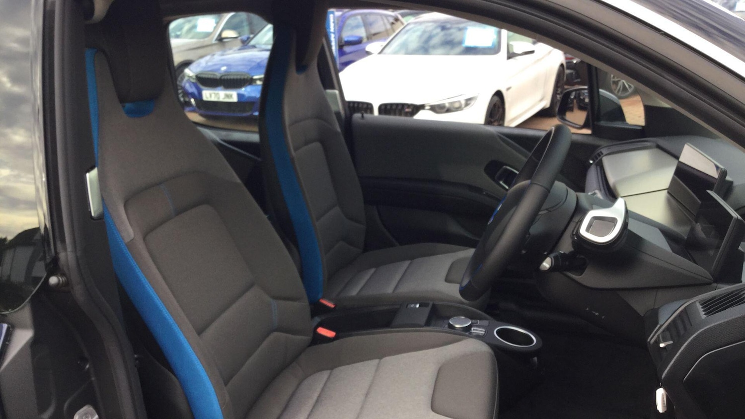 Used BMW i3 2020 for sale - 78072086: Photo 11
