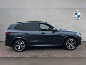 Used BMW X5 2022 for sale - 77604772: Photo