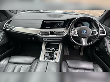 Used BMW X5 2022 for sale - 77604772: Photo