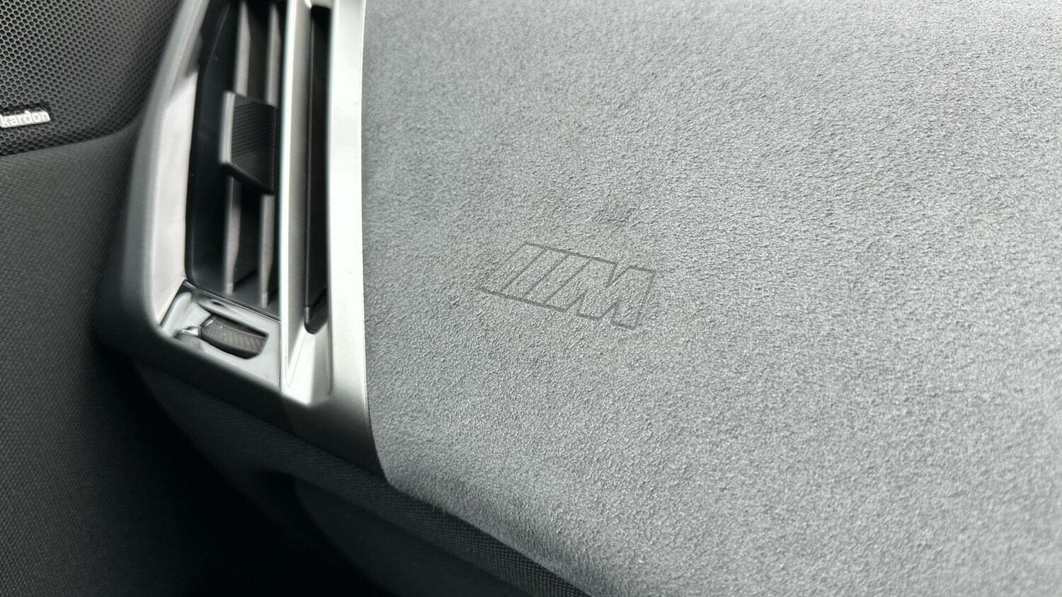 Used BMW iX 2025 for sale - 77604775: Photo 22