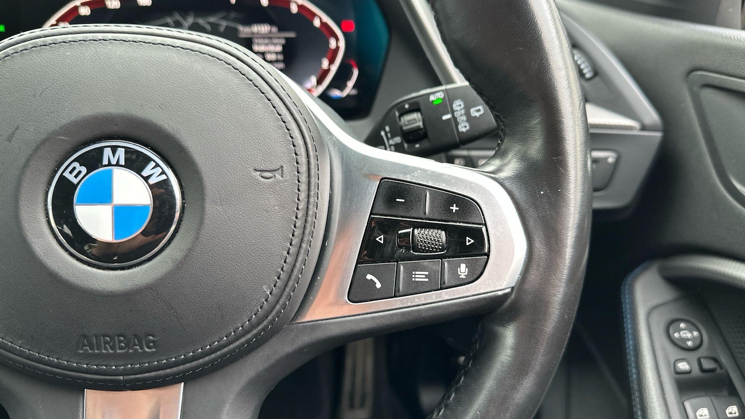 Used BMW 1 Series 2023 for sale - 77633291: Photo 17