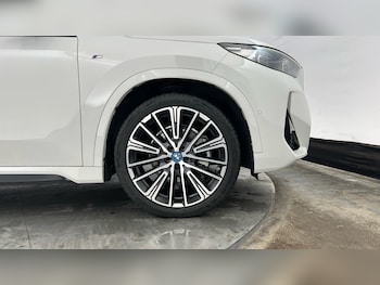 Used BMW iX1 2023 for sale - 78429260: Photo