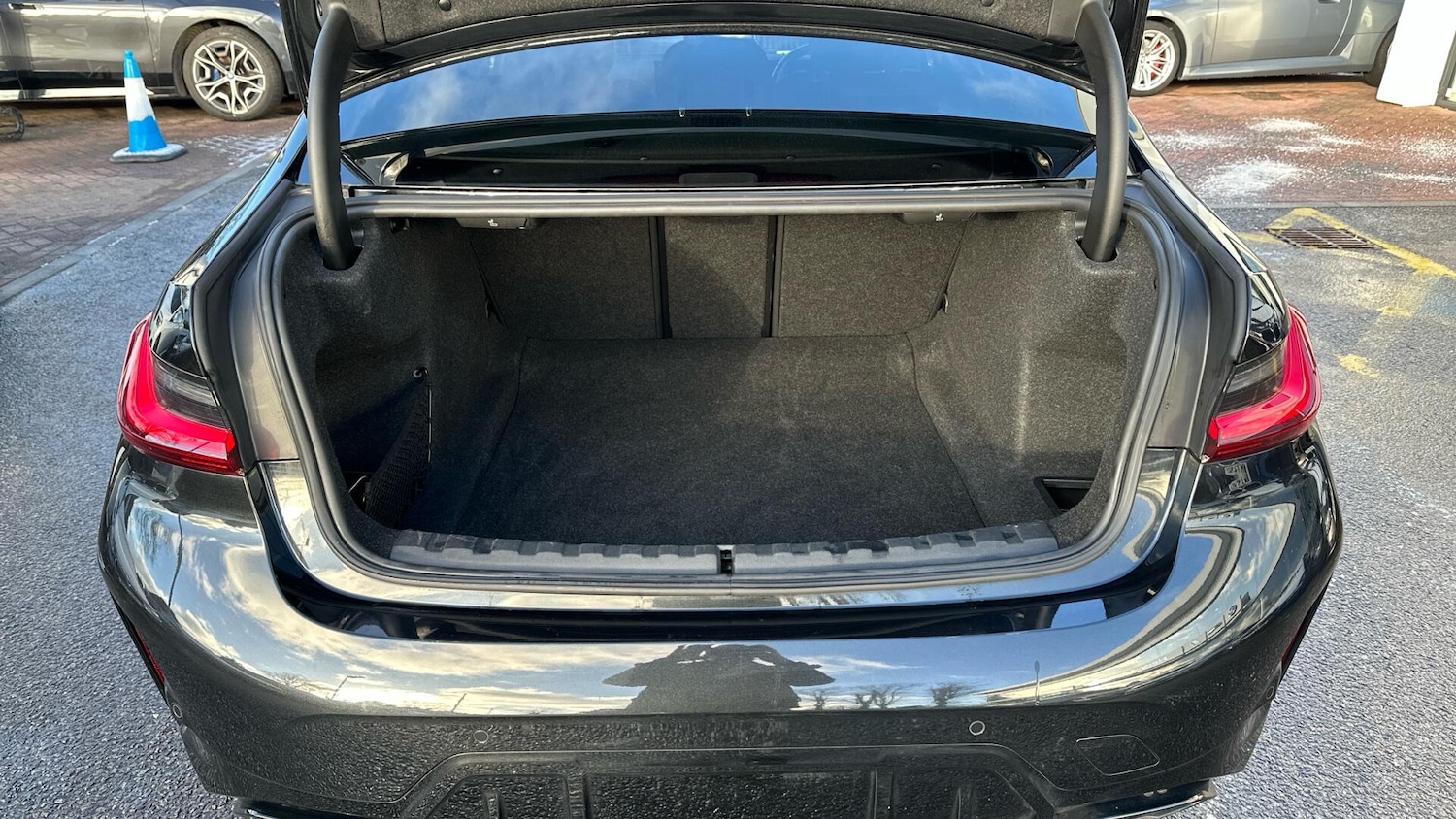 Used BMW 3 Series 2023 for sale - 77604789: Photo 13