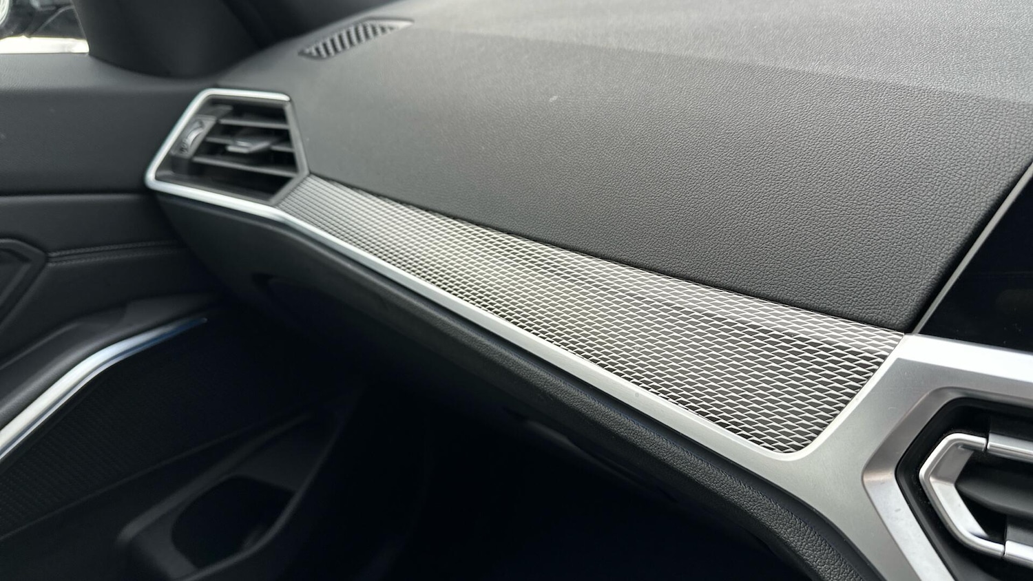 Used BMW 3 Series 2022 for sale - 77909402: Photo 38