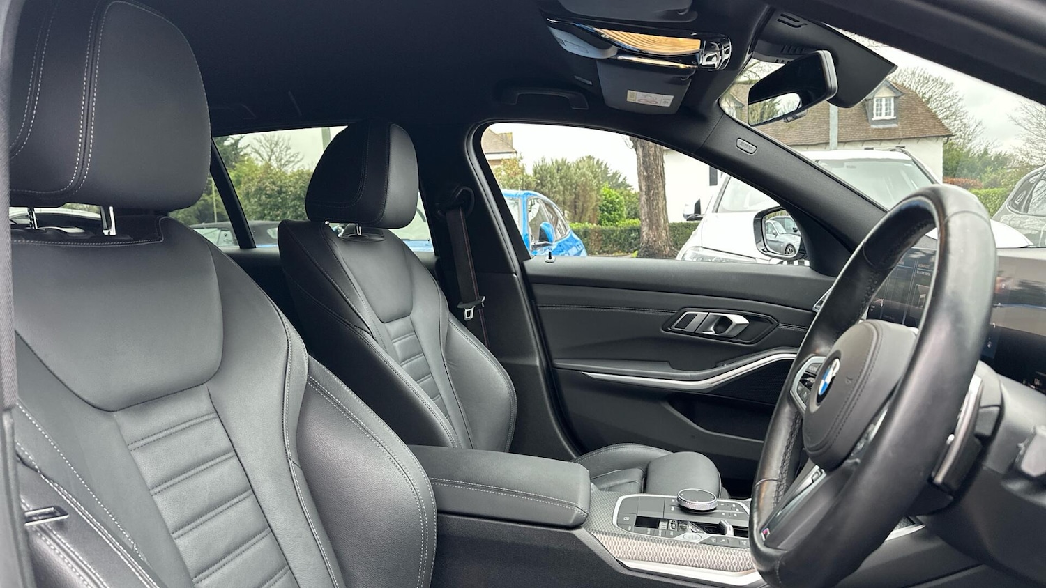 Used BMW 3 Series 2023 for sale - 77604756: Photo 11