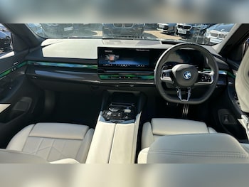 Used BMW i5 2025 for sale - 77604805: Photo
