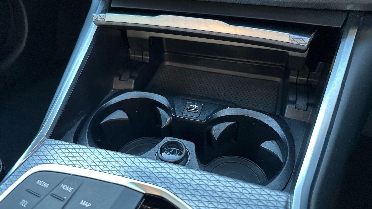 Used BMW 3 Series 2024 for sale - 77604759: Photo 48