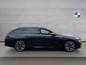 Used BMW i5 2025 for sale - 77604797: Photo