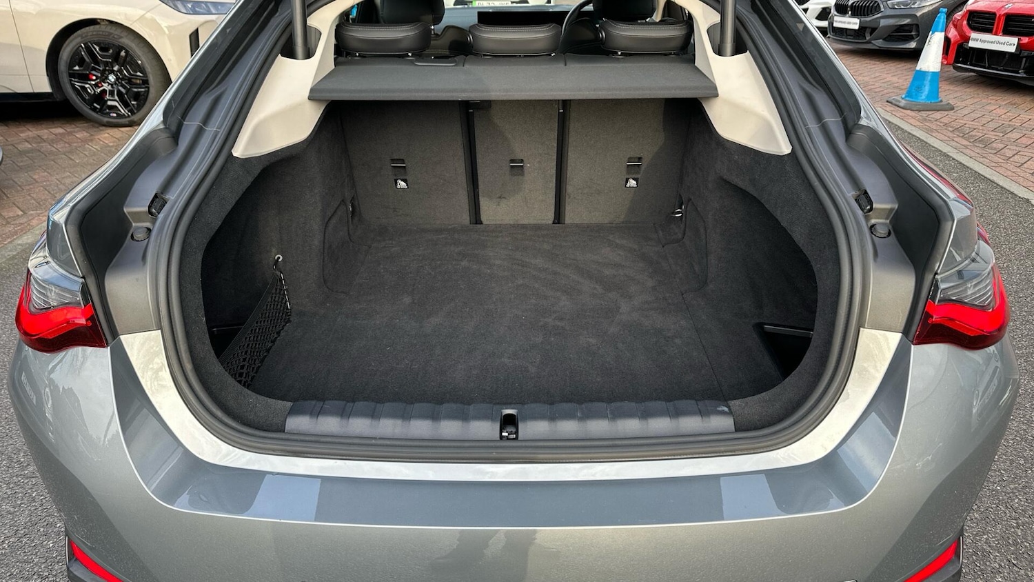 Used BMW i4 2024 for sale - 77994129: Photo 13