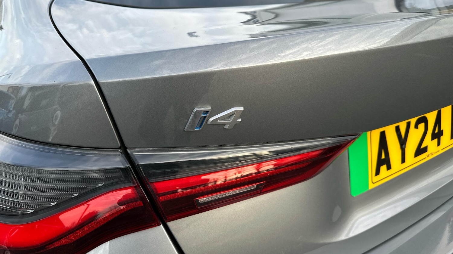 Used BMW i4 2024 for sale - 77994129: Photo 28