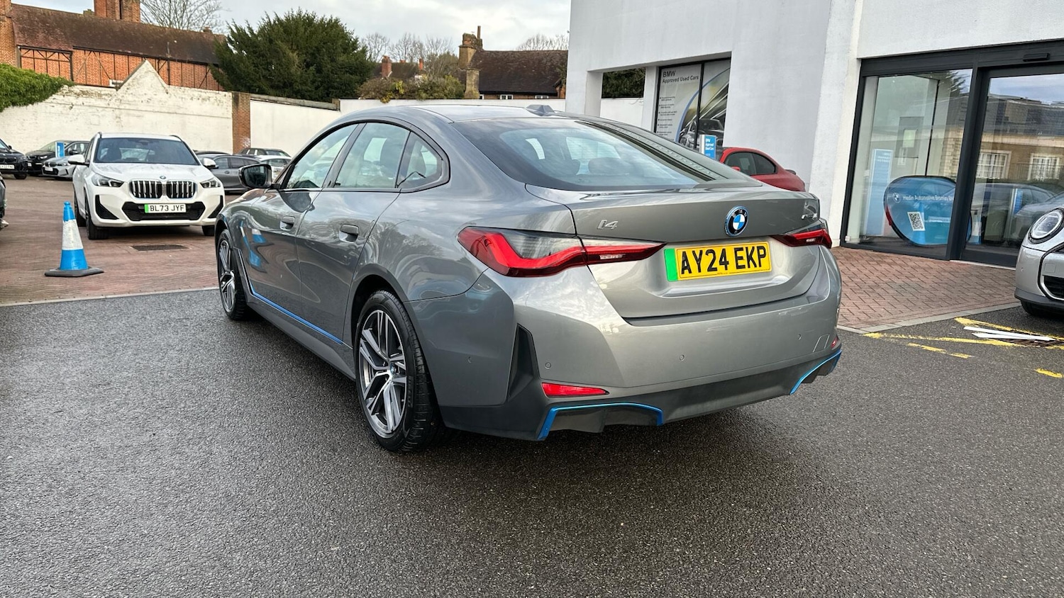 Used BMW i4 2024 for sale - 77994129: Photo 29