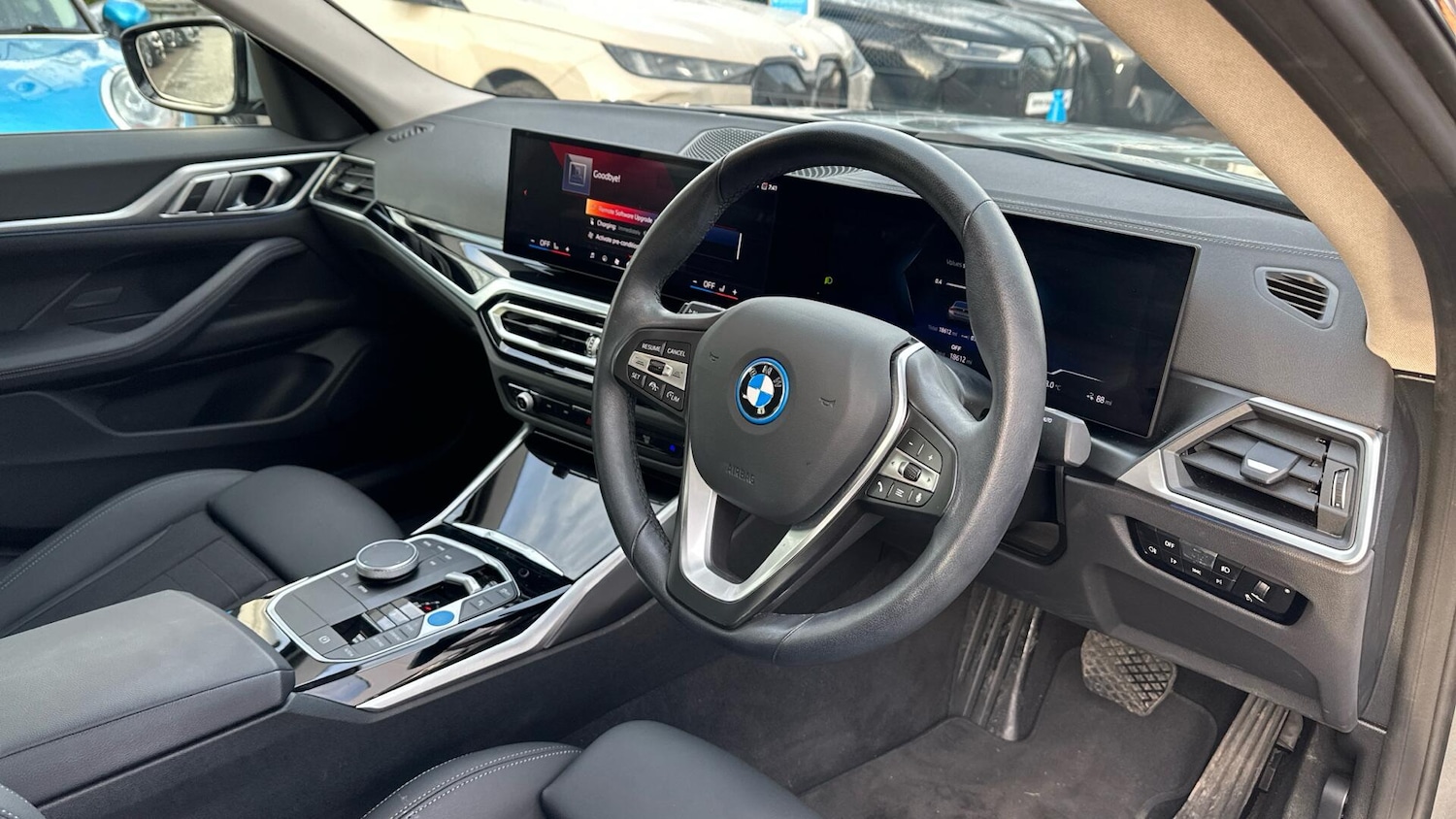 Used BMW i4 2024 for sale - 77994129: Photo 6