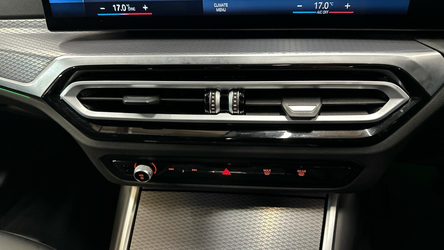 Used BMW 3 Series 2024 for sale - 78020464: Photo 36