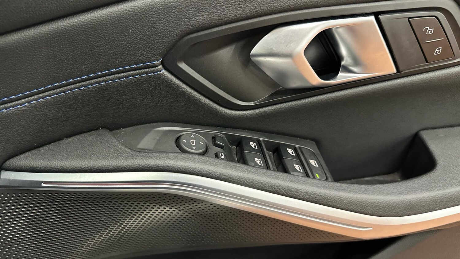 Used BMW 3 Series 2024 for sale - 78020464: Photo 40