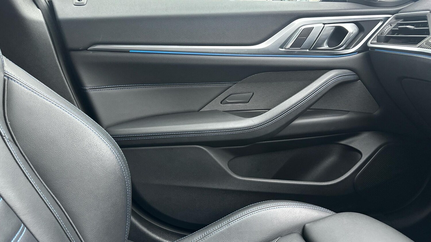 Used BMW i4 2022 for sale - 77604776: Photo 24