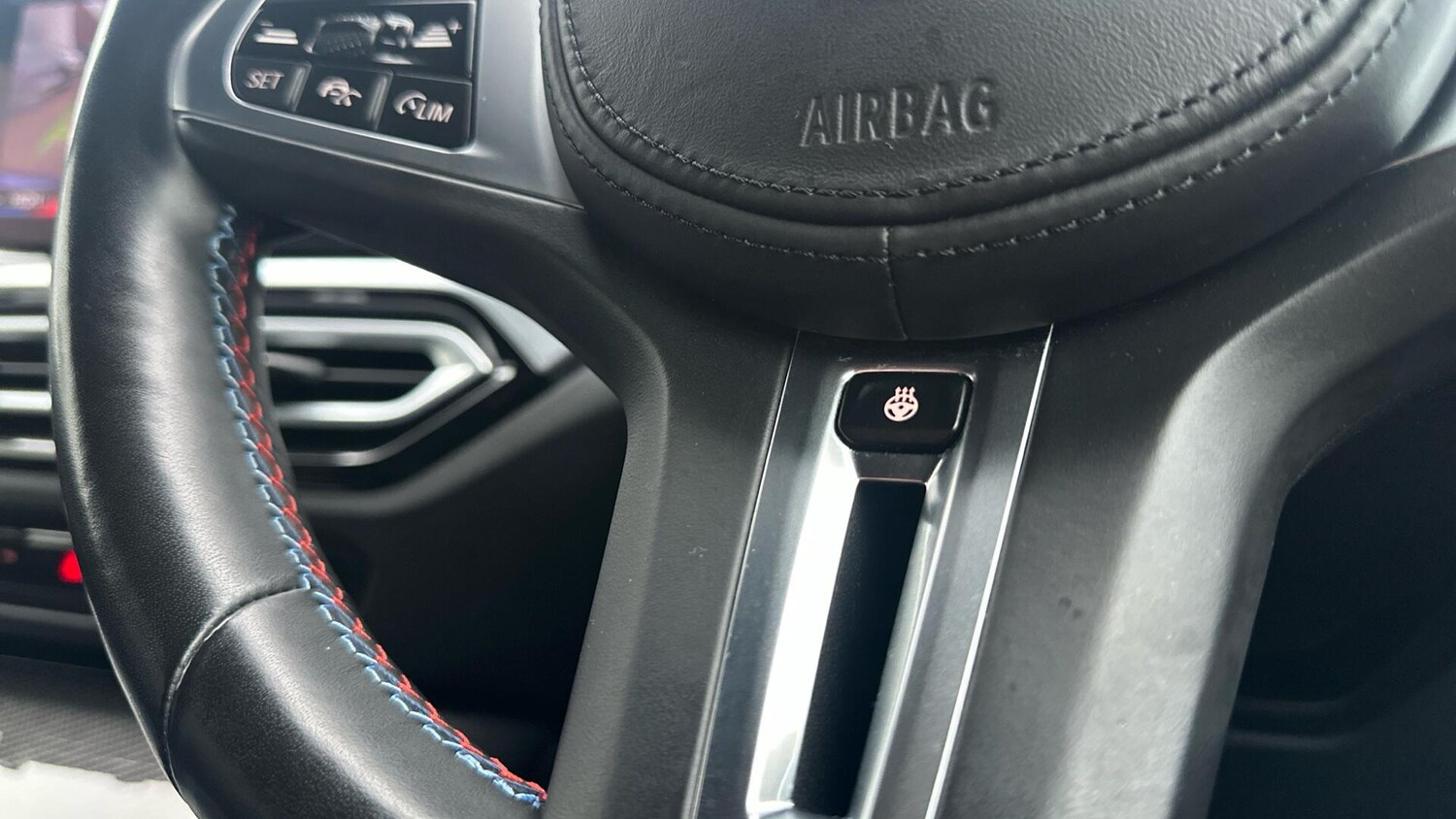 Used BMW i4 2022 for sale - 77604776: Photo 36