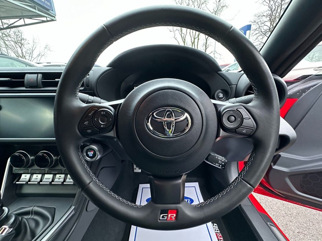 Used Toyota GR86 2023 for sale - 77236519: Photo 14