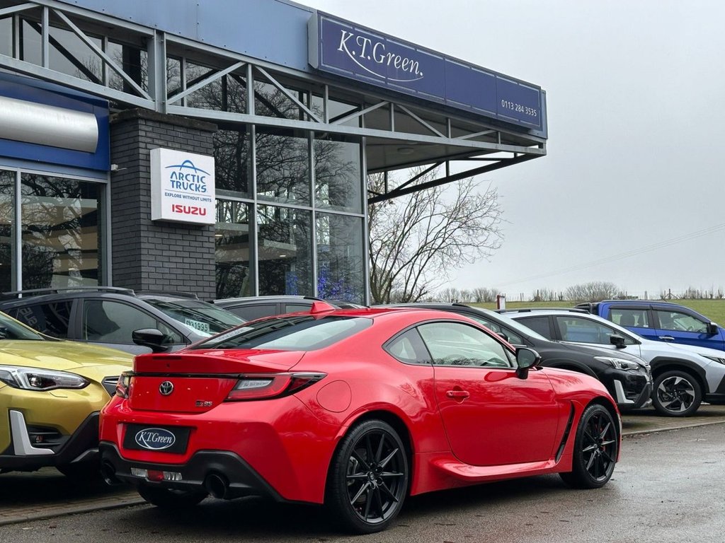 Used Toyota GR86 2023 for sale - 77236519: Photo 4