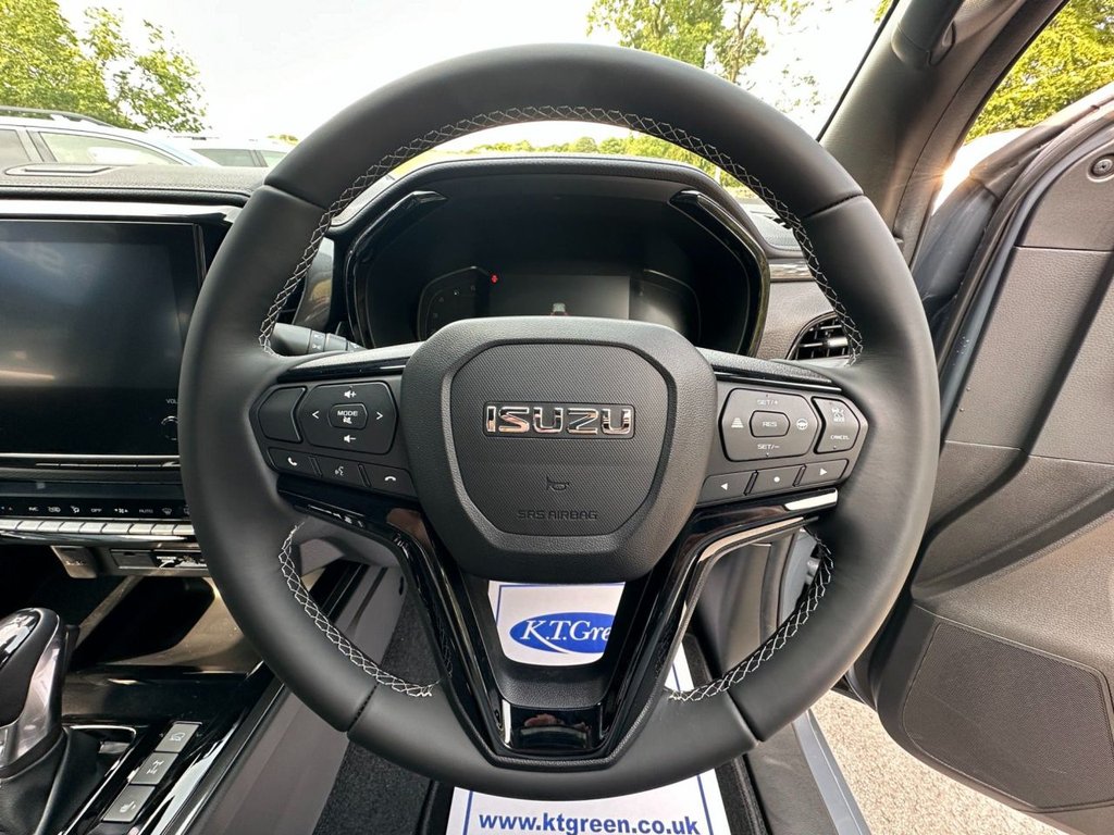 Used Isuzu D-Max 2025 for sale - 77212923: Photo 13