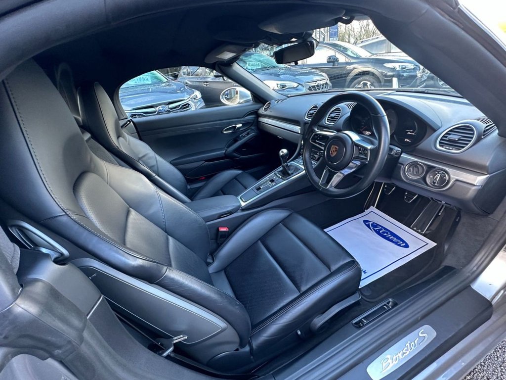 Used Porsche Boxster 2016 for sale - 76962073: Photo 14