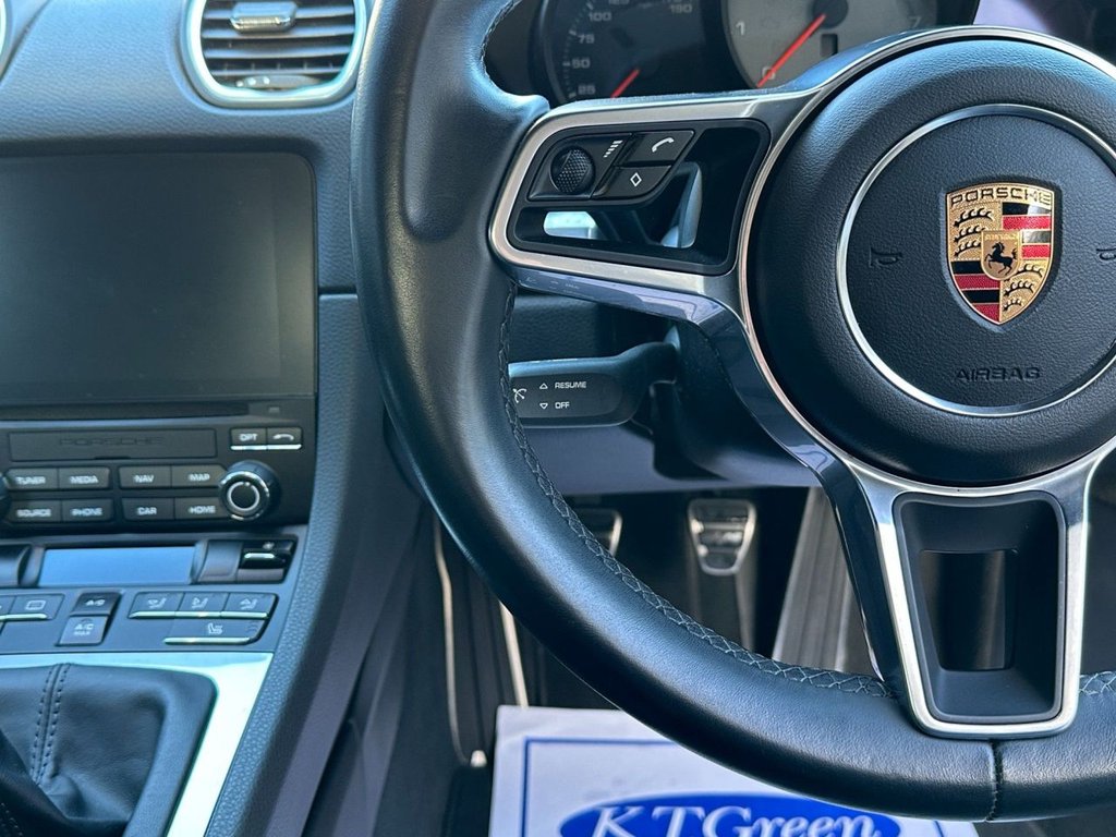 Used Porsche Boxster 2016 for sale - 76962073: Photo 23