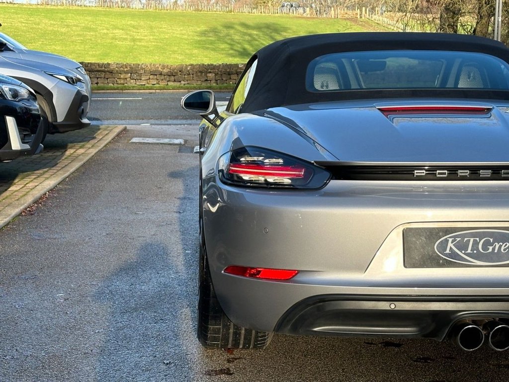 Used Porsche Boxster 2016 for sale - 76962073: Photo 39