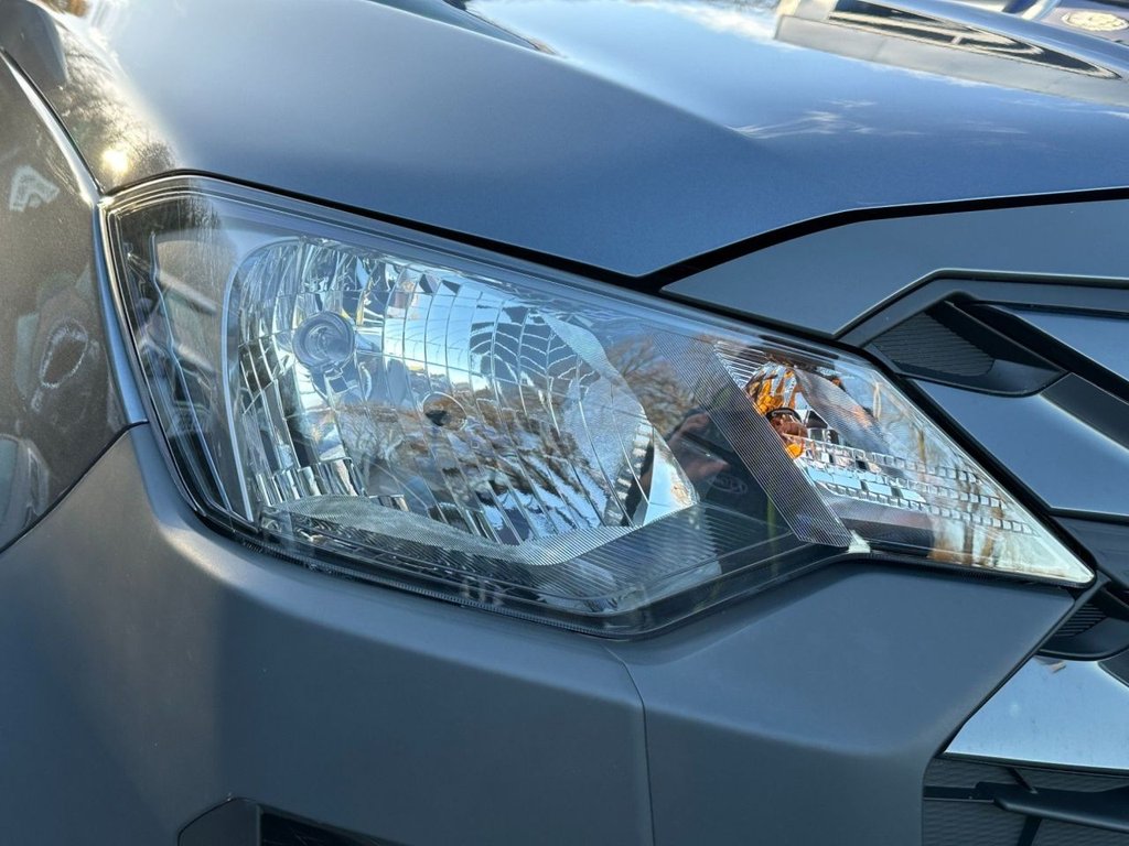 Used Isuzu D-Max 2025 for sale - 77224870: Photo 29