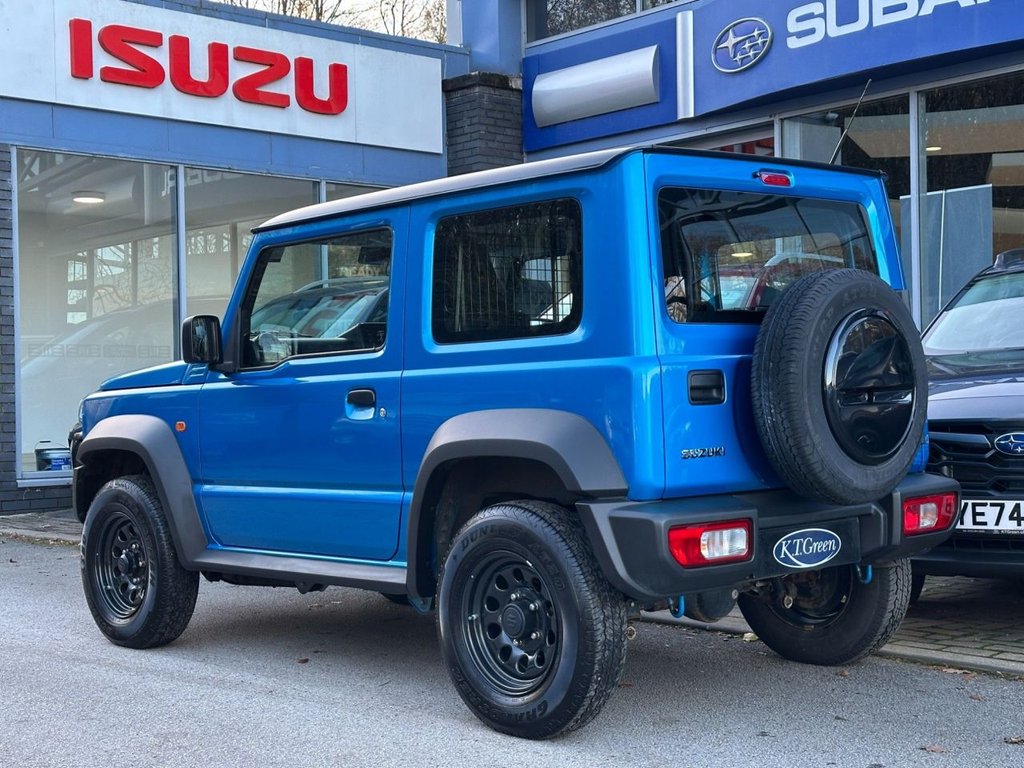 Used Suzuki Jimny 2023 for sale - 76632132: Photo 3