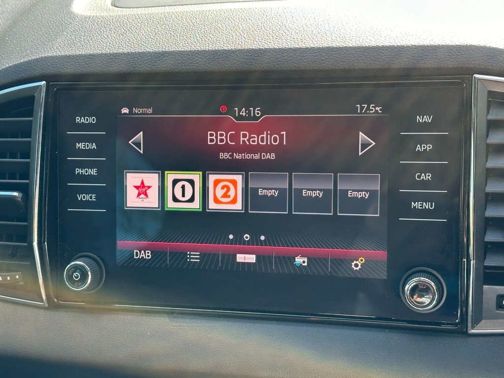 Used Skoda Karoq 2020 for sale - 76631675: Photo 14