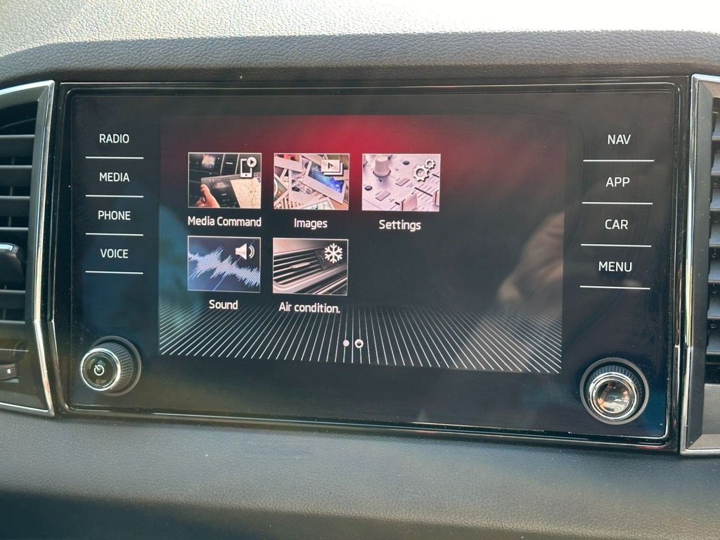 Used Skoda Karoq 2020 for sale - 76631675: Photo 18