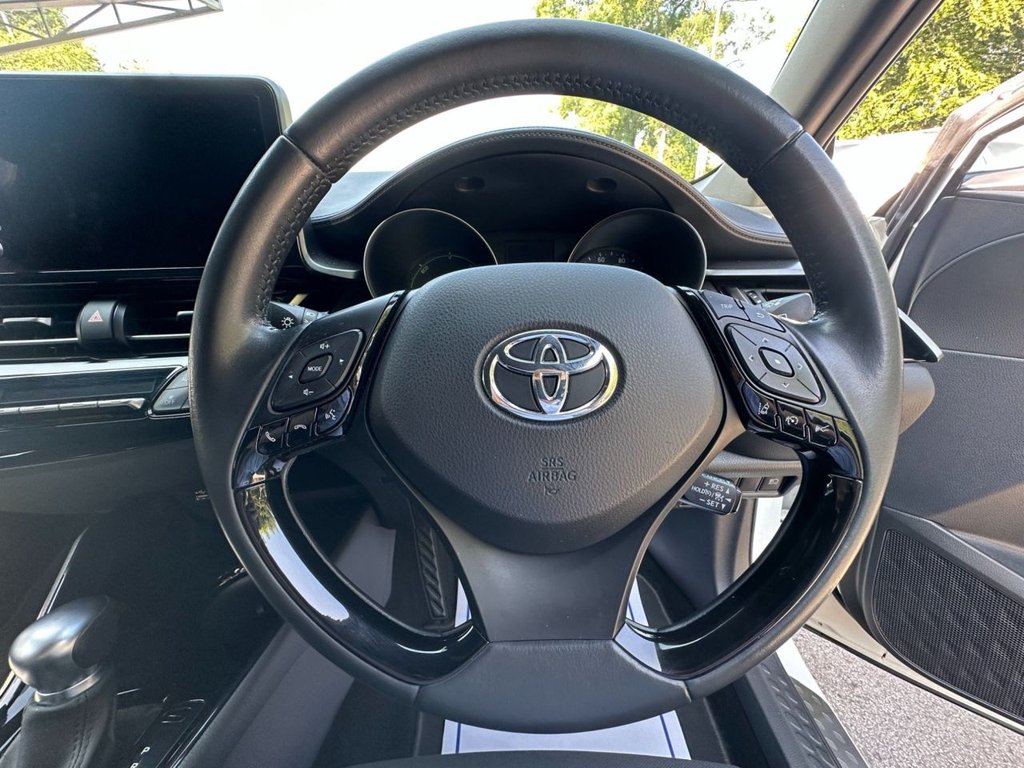 Used Toyota C-HR 2022 for sale - 76710916: Photo 18