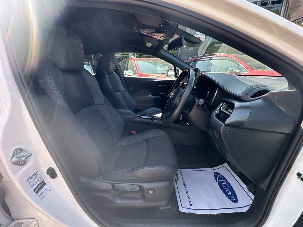 Used Toyota C-HR 2022 for sale - 76710916: Photo 7