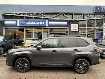 Used Subaru Forester 2025 for sale - 77302500: Photo