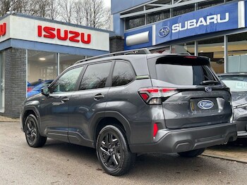 Used Subaru Forester 2025 for sale - 77302500: Photo