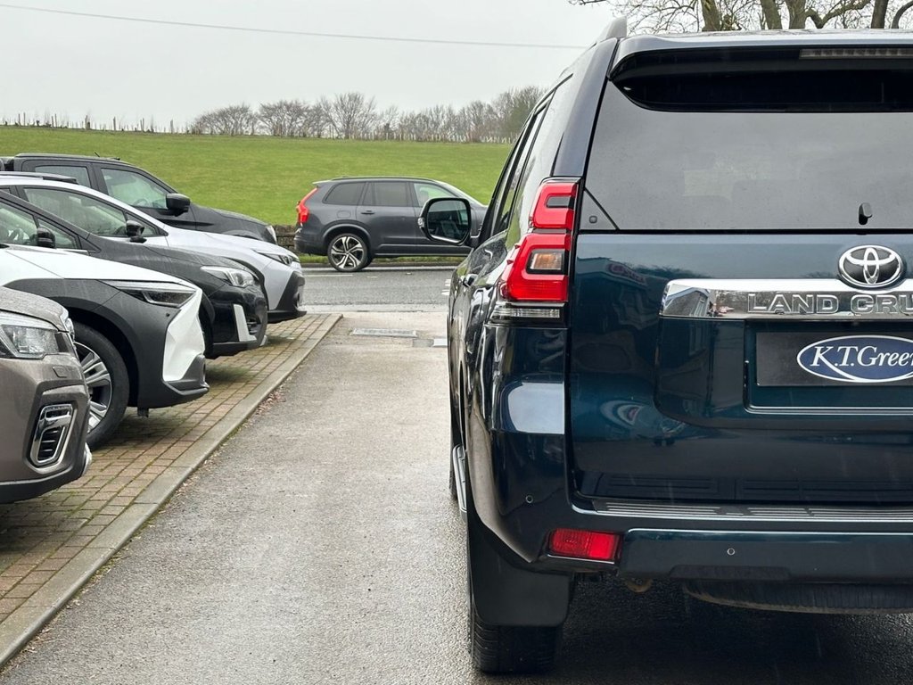 Used Toyota Land Cruiser 2018 for sale - 77608863: Photo 43