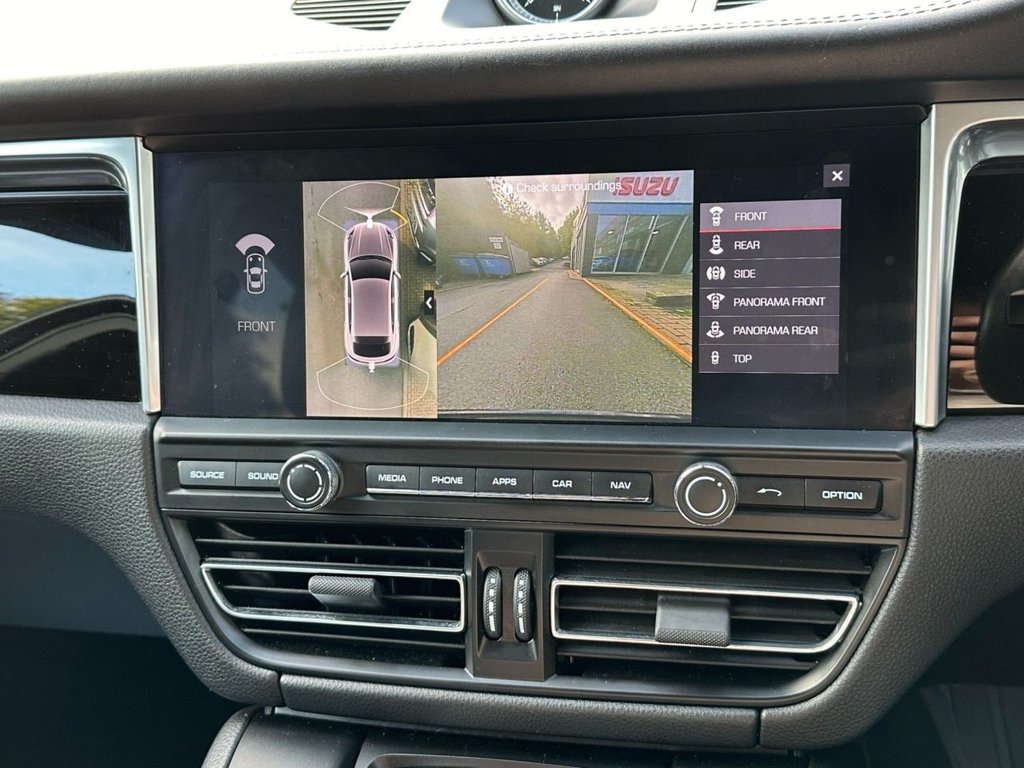 Used Porsche Macan 2019 for sale - 76710927: Photo 16