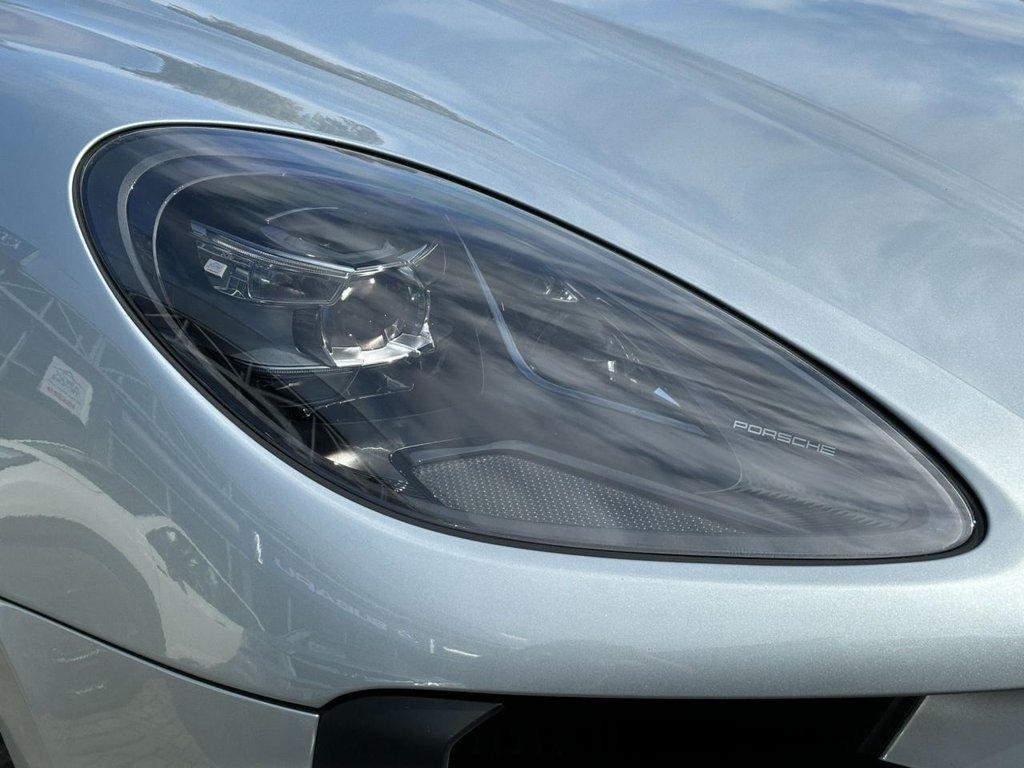 Used Porsche Macan 2019 for sale - 76710927: Photo 27