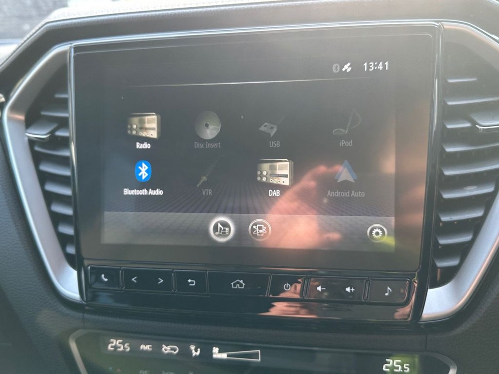 Used Isuzu D-Max 2024 for sale - 77904962: Photo 13