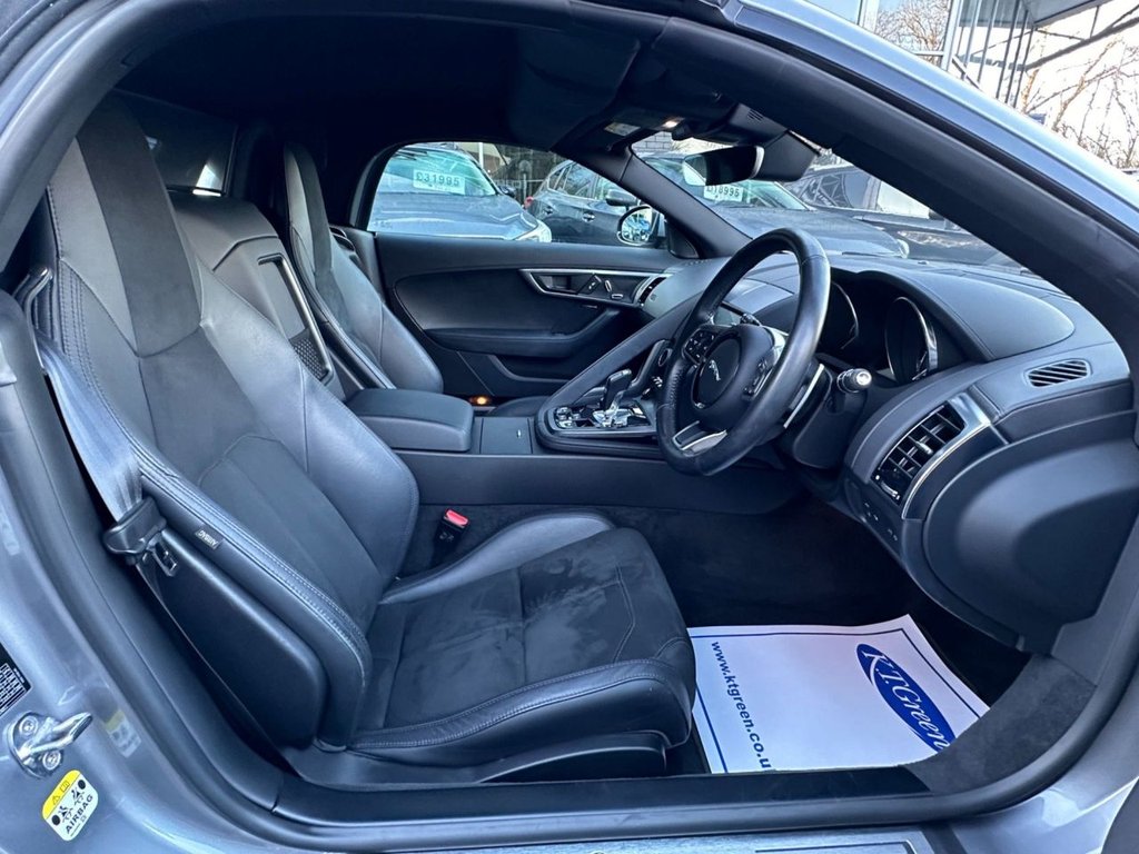 Used Jaguar F-Type 2020 for sale - 76962077: Photo 13