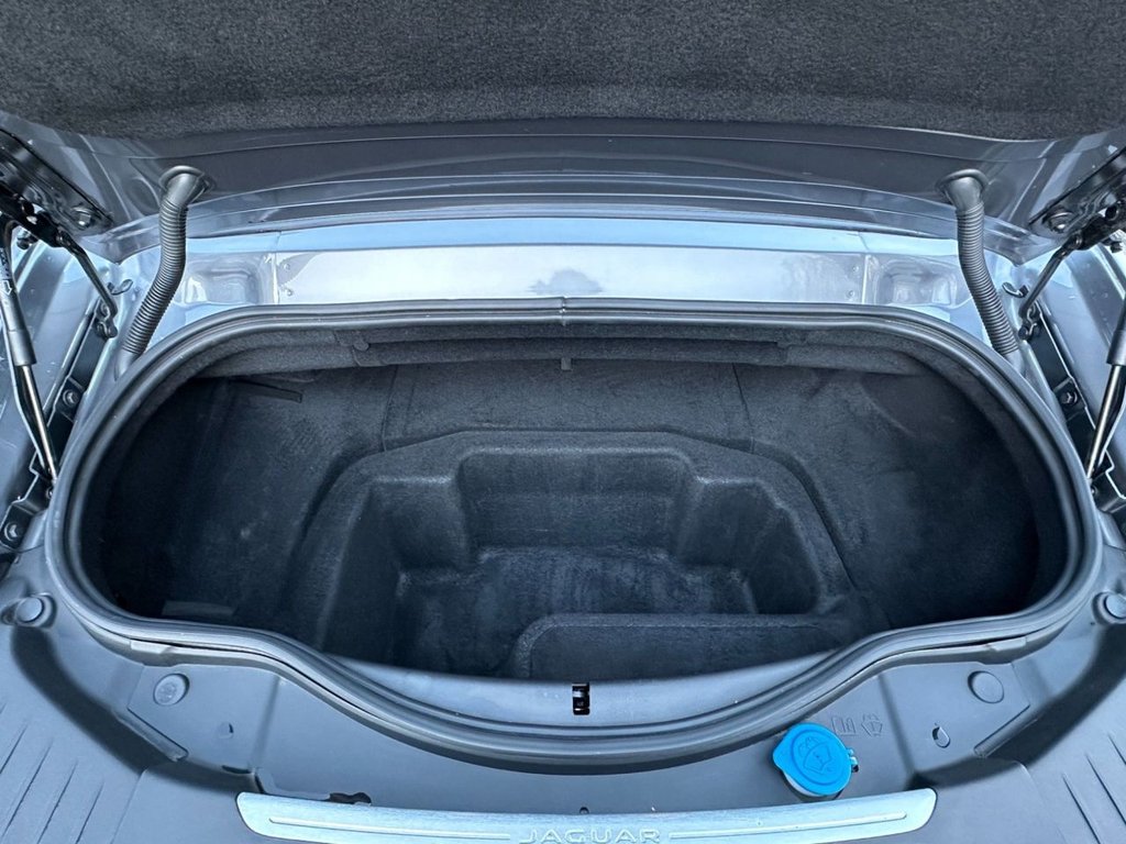 Used Jaguar F-Type 2020 for sale - 76962077: Photo 18