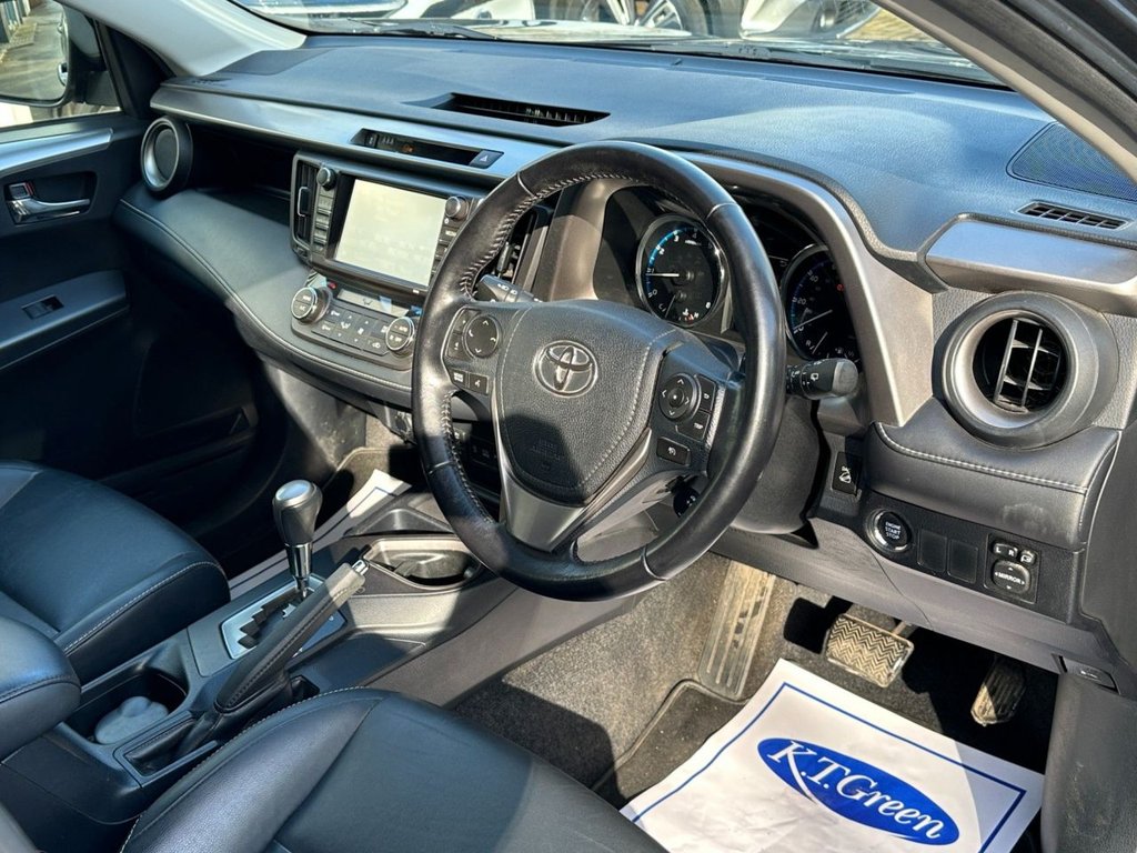 Used Toyota RAV4 2016 for sale - 77835992: Photo 15